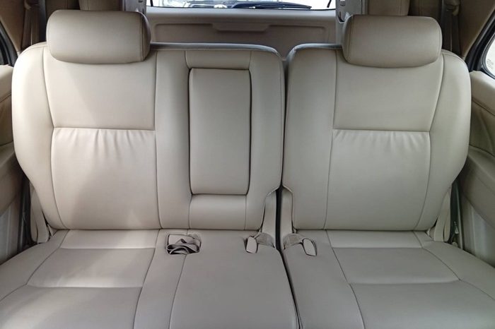 TOYOTA 4WD 2007 2.7V AT FORTUNER BLACK  3783 full