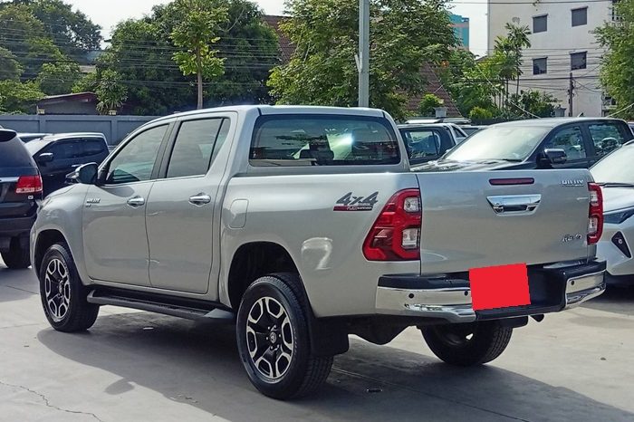 REVO 4WD 2021 2.8 HIGHT AT DOUBLE CAB SILVER  1622 full