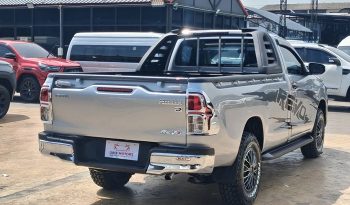 REVO 2WD 2018 2.4J MT STANDARD SILVER  1622 full