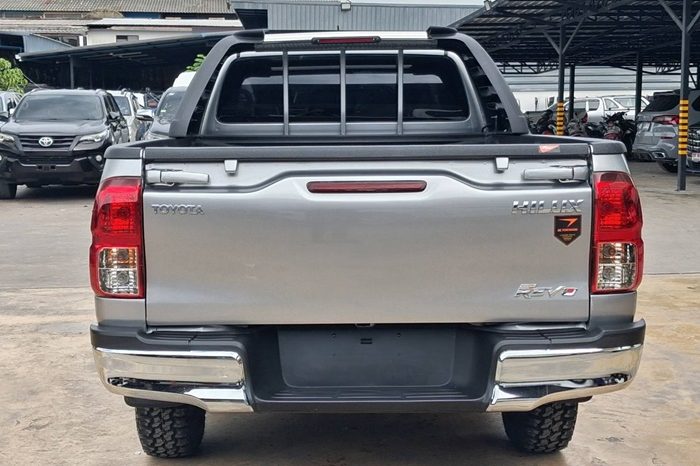 REVO 2WD 2018 2.4J MT STANDARD SILVER  6870 full