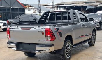 REVO 2WD 2018 2.4J MT STANDARD SILVER  6870 full
