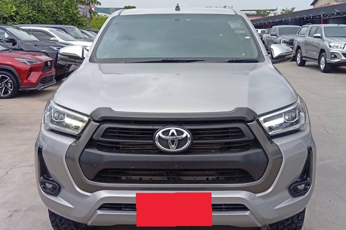 REVO 4WD 2021 2.4 MID MT DOUBLE CAB SILVER  7905 full