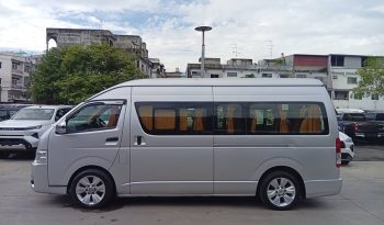 TOYOTA 2WD 2017 3.0 MT COMMUTER SILVER 8039 full