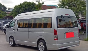 TOYOTA 2WD 2017 3.0 MT COMMUTER SILVER 8039 full