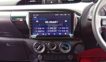 REVO PRE 2019 2.4E AT DOUBLE CAB WHITE  568 full