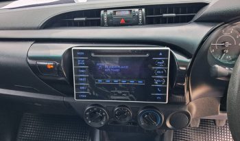 REVO 2WD 2018 2.4J MT STANDARD WHITE  8114 full