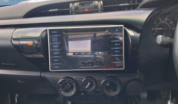 REVO 2WD 2018 2.4J MT STANDARD SILVER  9531 full