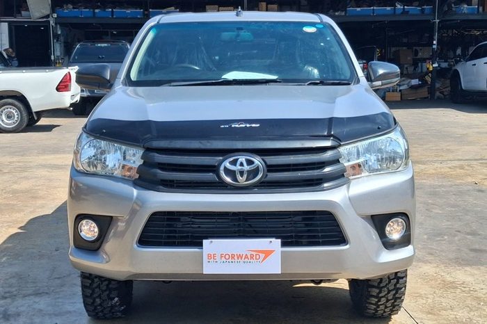 REVO 2WD 2018 2.4J MT STANDARD SILVER  9531 full
