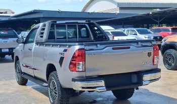 REVO 2WD 2018 2.4J MT STANDARD SILVER  9531 full