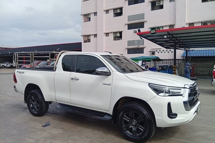 REVO PRE 2022 2.4 MID AT SAMRT CAB WHITE  2162 full