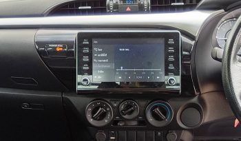 REVO PRE 2022 2.4 MID AT SAMRT CAB WHITE  2162 full