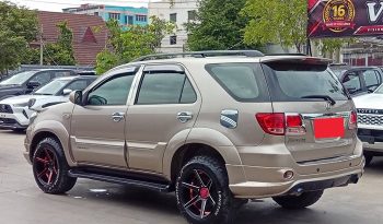 TOYOTA 4WD 2005 2.7V AT FORTUNER BROWN  1211 full