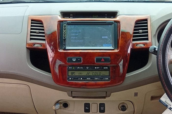 TOYOTA 4WD 2005 2.7V AT FORTUNER BROWN  1211 full