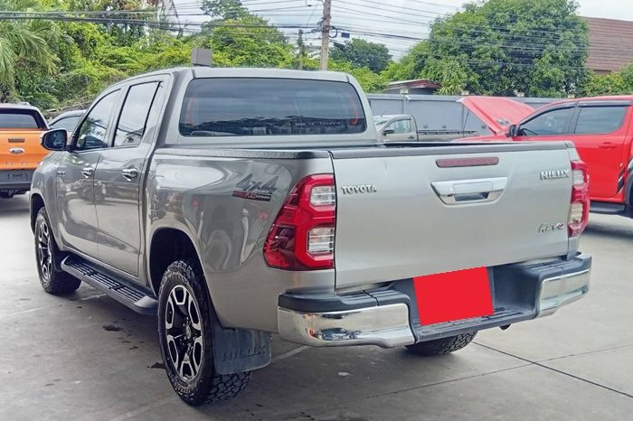 REVO 4WD 2021 2.4 MID MT DOUBLE CAB SILVER  7900 full