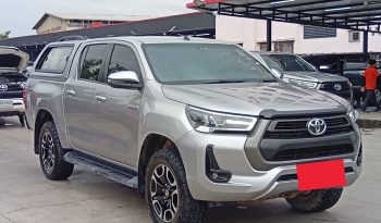 REVO 4WD 2021 2.4 MID MT DOUBLE CAB SILVER  7905 full
