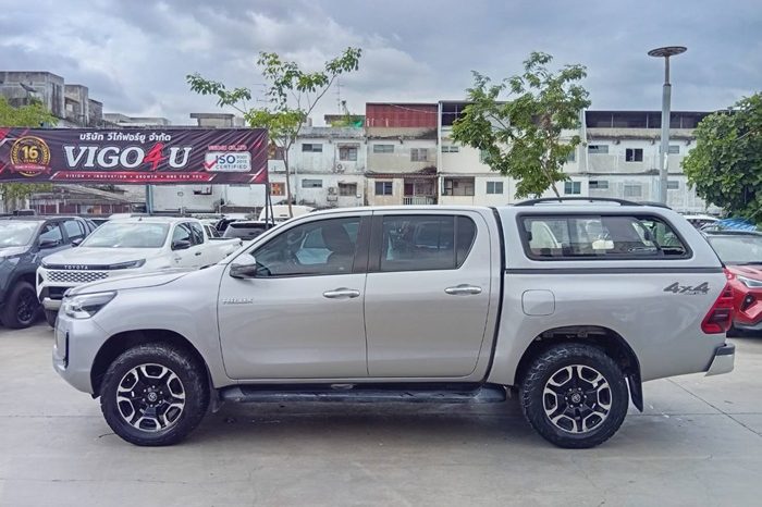 REVO 4WD 2021 2.4 MID MT DOUBLE CAB SILVER  7905 full