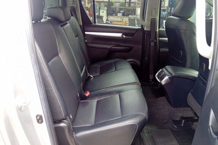REVO 4WD 2021 2.8 HIGHT AT DOUBLE CAB SILVER  1614 full