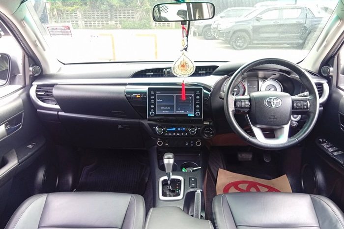 REVO 4WD 2021 2.8 HIGHT AT DOUBLE CAB SILVER  1614 full