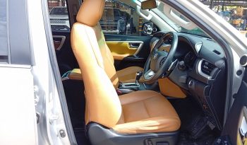 TOYOTA 4WD 2019 2.8V AT FORTUNER SILVER  3973 full