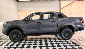 TRAVO OVERLAND PLUS 4WD 2026 2.8 AT DOUBLE CAB GREY  22063 full