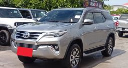 TOYOTA 2WD 2020 2.4V AT FORTUNER SILVER  6838