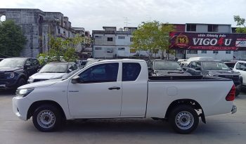 REVO 2WD 2017 2.4J MT SMART CAB WHITE  7043 full