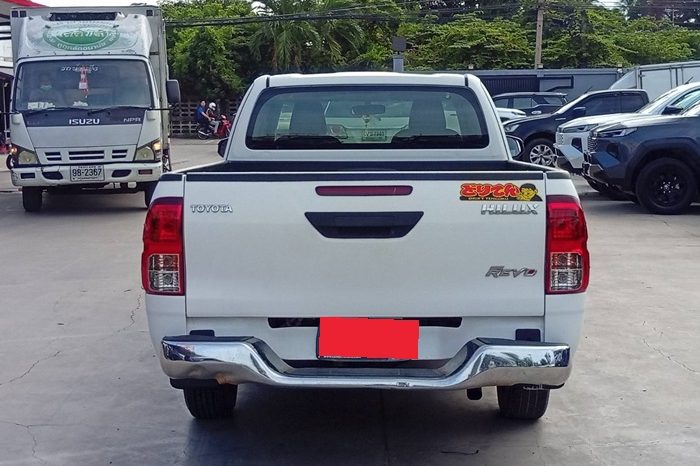 REVO 2WD 2017 2.4J MT SMART CAB WHITE  7043 full