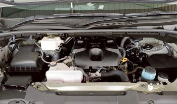 TOYOTA 2026 2WD 2.8 AT COMMUTER SILVER 45729 full