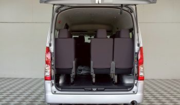 TOYOTA 2026 2WD 2.8 AT COMMUTER SILVER 45729 full