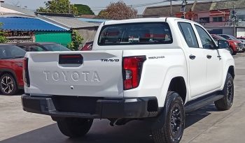 TRAVO SMART PRE 2026 2.8 AT DOUBLE CAB WHITE  800648 full
