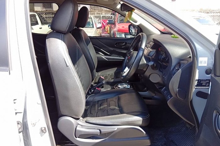 NISSAN 2021 4WD 2.3 AT DOUBLE CAB GREY  4686 full