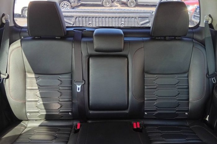 NISSAN 2021 4WD 2.3 AT DOUBLE CAB GREY  4686 full