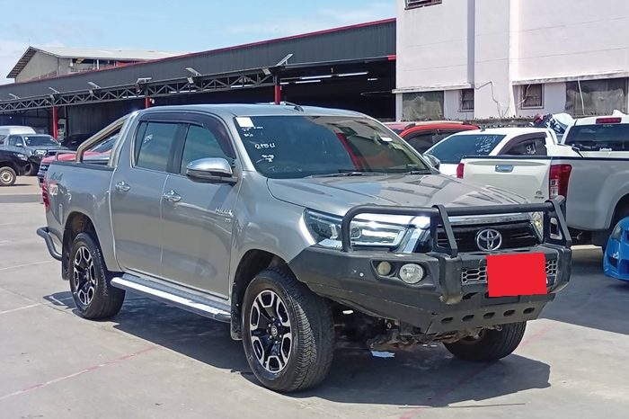 REVO 4WD 2021 2.8 HIGHT AT DOUBLE CAB SILVER  6834 full