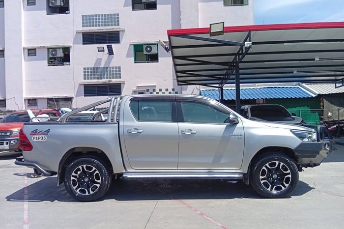 REVO 4WD 2021 2.8 HIGHT AT DOUBLE CAB SILVER  6834 full