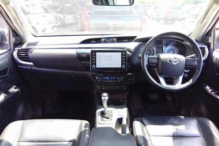 REVO 4WD 2021 2.8 HIGHT AT DOUBLE CAB SILVER  6834 full