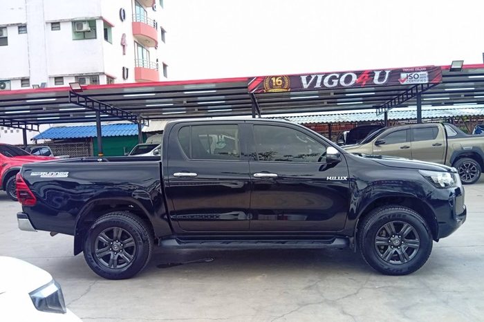 REVO PRE 2021 2.4 ENTRY AT DOUBLE CAB BLACK 709 full