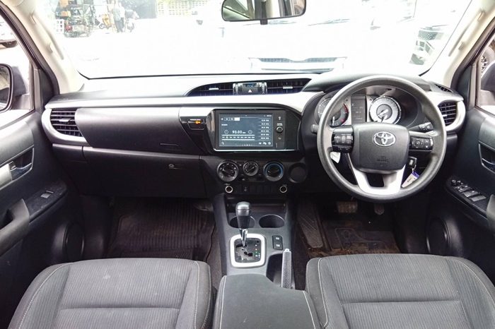 REVO PRE 2021 2.4 ENTRY AT DOUBLE CAB BLACK 709 full