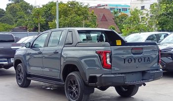 TRAVO OVERLAND PLUS 4WD 2026 2.8 AT DOUBLE CAB GREY  25608 full