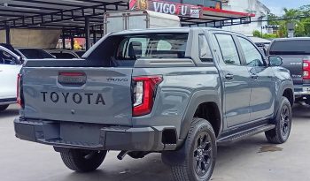 TRAVO OVERLAND PLUS 4WD 2026 2.8 AT DOUBLE CAB GREY  25608 full