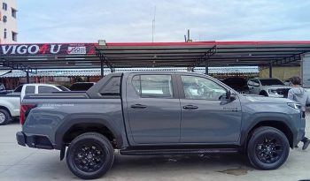 TRAVO OVERLAND PLUS 4WD 2026 2.8 AT DOUBLE CAB GREY  25608 full