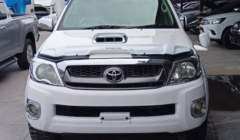 VIGO 4WD 2010 3.0G AT DOUBLE CAB WHITE  4097 full