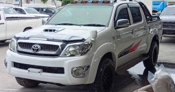 VIGO 4WD 2010 3.0G AT DOUBLE CAB WHITE  4097