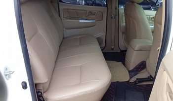 VIGO 4WD 2010 3.0G AT DOUBLE CAB WHITE  4097 full