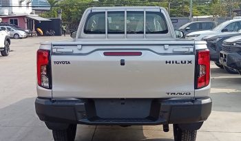 TRAVO 4TREX 4WD 2026 2.8 MT STANDARD SILVER  92020 full
