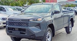 TRAVO 4TREX 4WD 2026 2.8 MT STANDARD GREY  93509