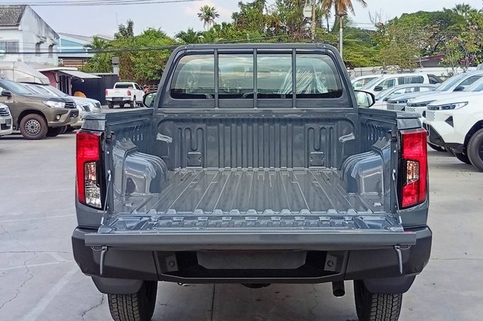 TRAVO 4TREX 4WD 2026 2.8 MT STANDARD GREY  93509 full