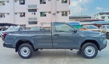 TRAVO 4TREX 4WD 2026 2.8 MT STANDARD GREY  93509 full