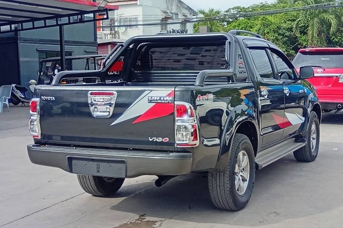 VIGO 4WD 2006 3.0G AT DOUBLE CAB BLACK  9248 full