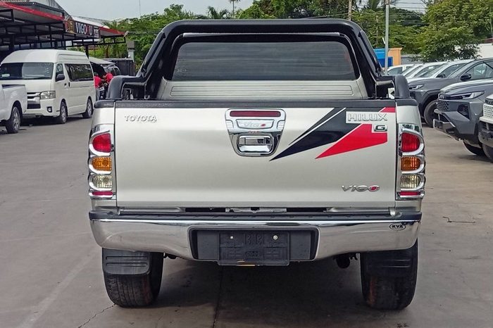 VIGO 4WD 2006 3.0G AT DOUBLE CAB SILVER  8931 full