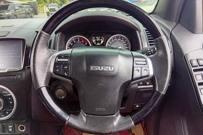 ISUZU 4WD 2018 3.0 AT DOUBLE CAB BLACK  4298 full